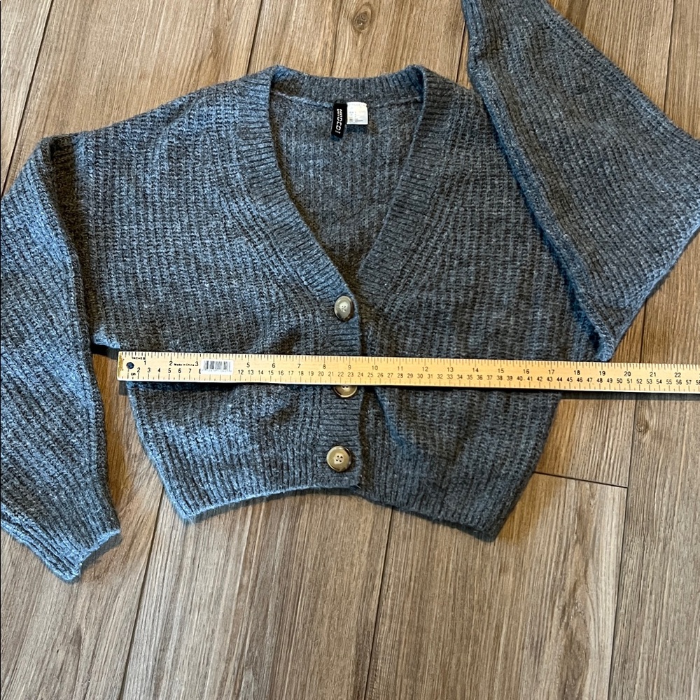H&M Charcoal Button-Up Cardigan, Sz SM - Picture 4 of 7